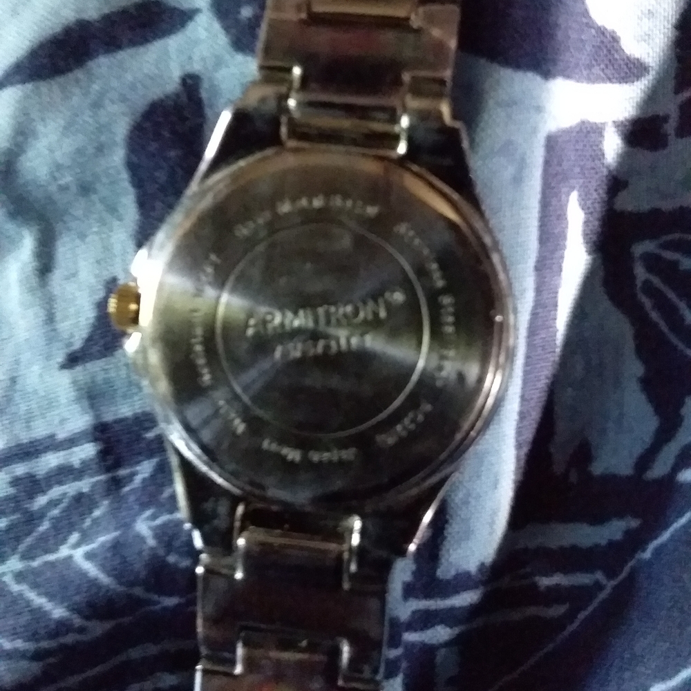 LADIES WATCHES - Picture 4 of 5